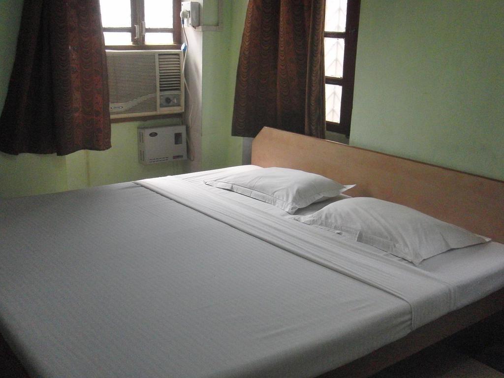 Shivakashi Guest House Варанаси Номер фото