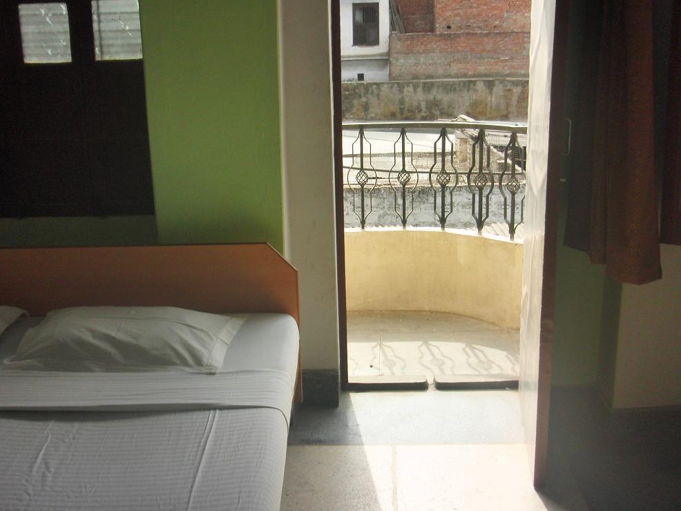 Shivakashi Guest House Варанаси Номер фото
